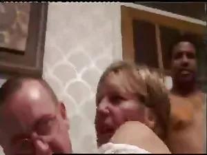 ახალგაზრდა სატენდერო ...