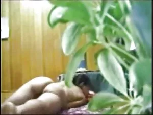 გოგონებმა გააცილეს ბ ...