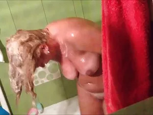 მოწიფული დიდ ფანჩრია ...